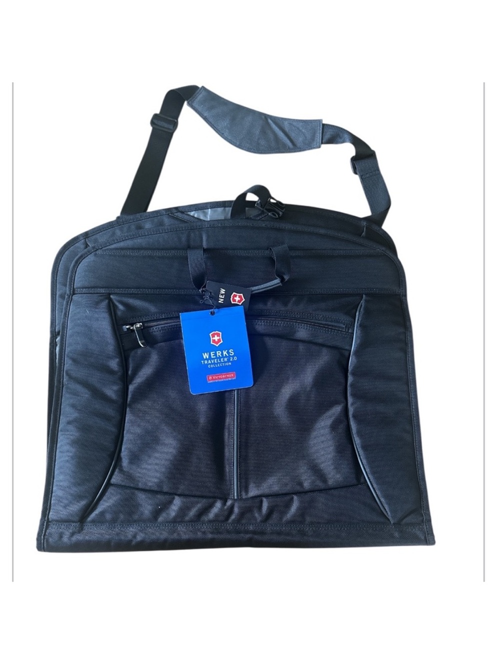 VICTORINOX Werks Traveler 2.0 deluxe garment sleeve
